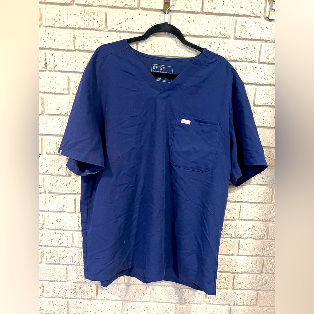 FIGS TECHNICAL COLLECTION V-neck Scrub Top size XXL  Navy